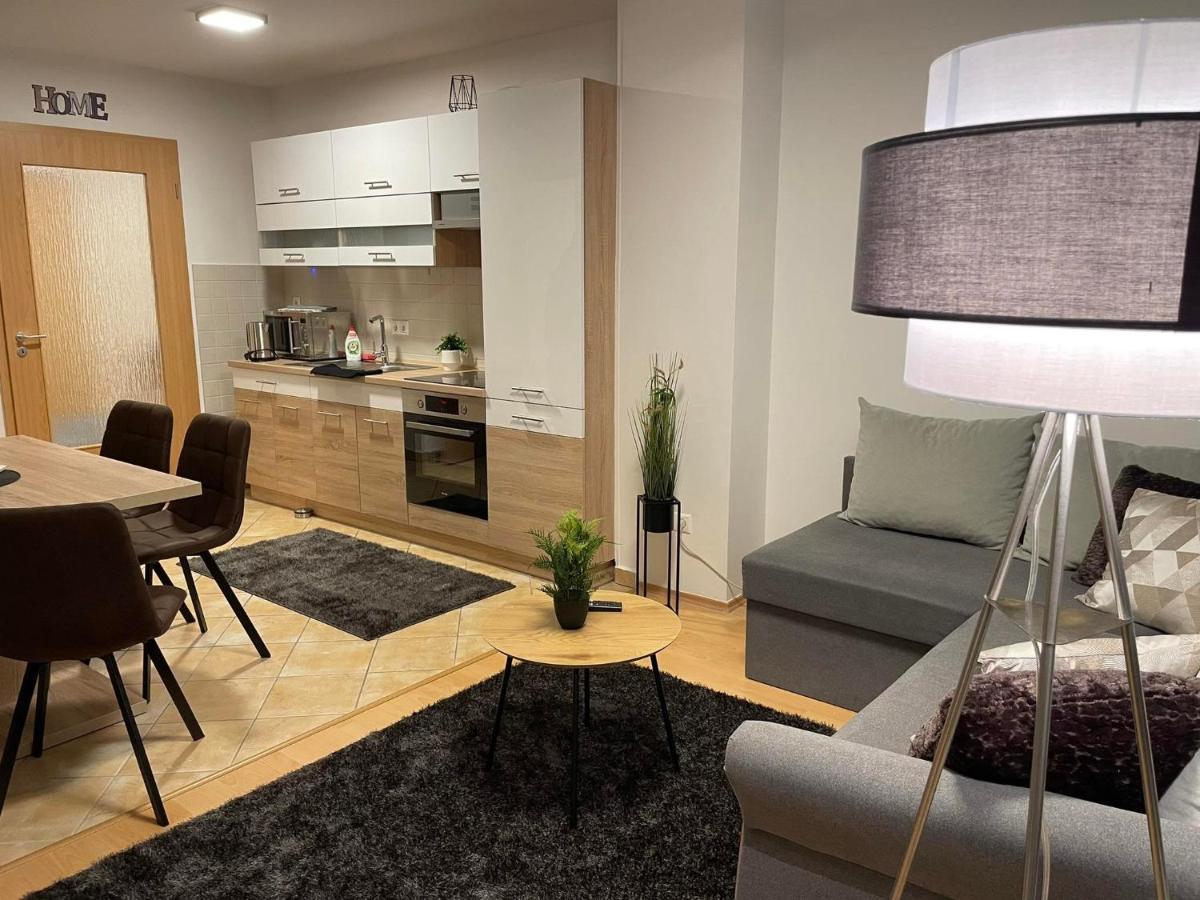 Europa 20 Apartman Buk Exterior photo